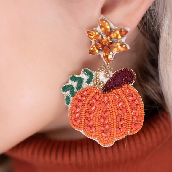 Feeling Fall Pumpkin Autumn Season Glass Beaded Artisan Made Drop Earrings - Picture 2 of 3